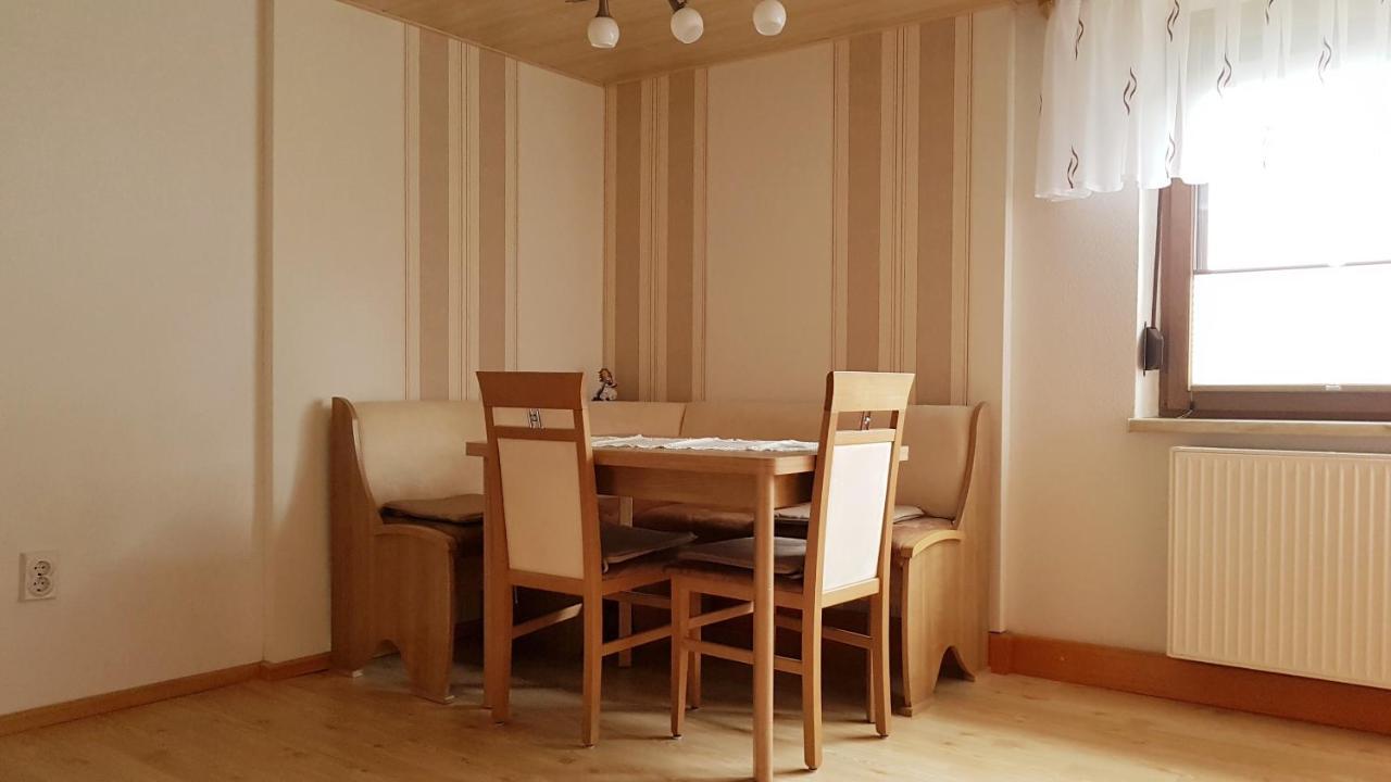 Ferienwohnung Berndt Schwarzatal ภายนอก รูปภาพ